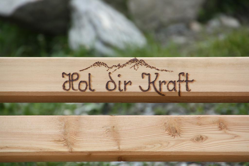 Ferienwohnung Haus Dabaklamm Kals-am Großglockner Exterior foto