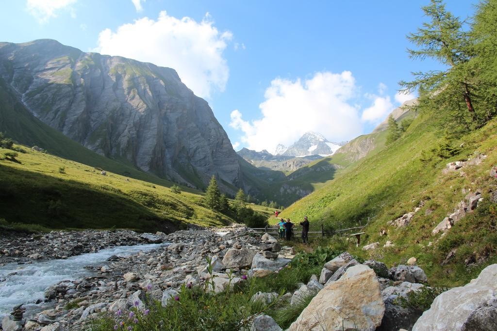 Ferienwohnung Haus Dabaklamm Kals-am Großglockner Exterior foto