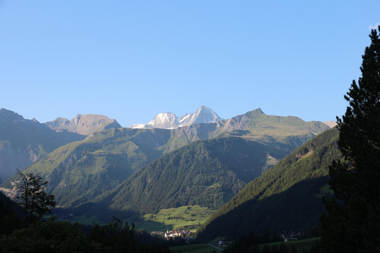 Ferienwohnung Haus Dabaklamm Kals-am Großglockner Exterior foto
