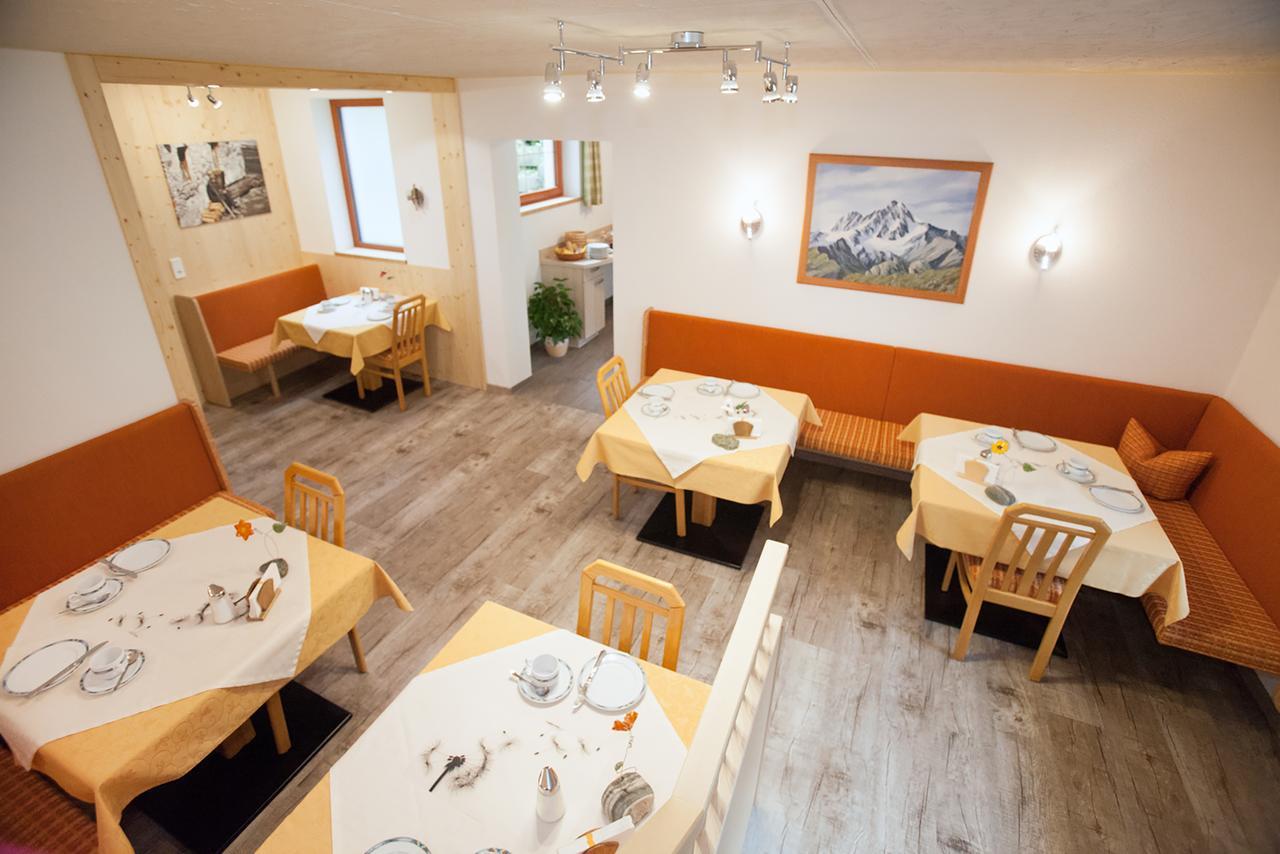 Ferienwohnung Haus Dabaklamm Kals-am Großglockner Exterior foto