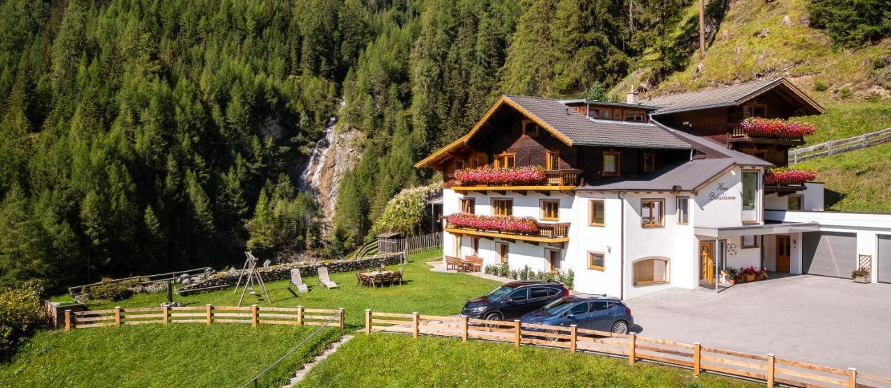 Ferienwohnung Haus Dabaklamm Kals-am Großglockner Exterior foto